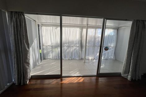 Photo of property in 9 Wycherley Drive, Bucklands Beach, Auckland, 2014