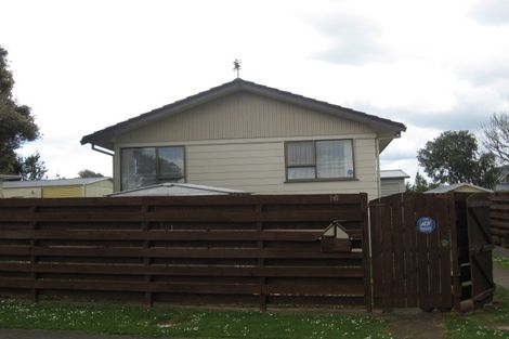 Photo of property in 16 Poutini Place, Manurewa, Auckland, 2102