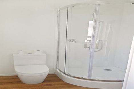 Photo of property in 8/16 Rutland Road, Stanley Point, Auckland, 0624