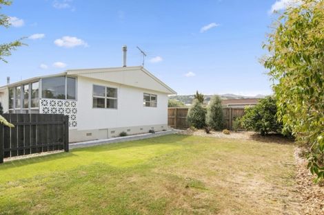 Photo of property in 2/103 Parkers Road, Tahunanui, Nelson, 7011
