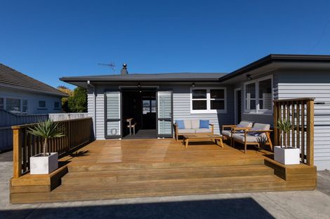 Photo of property in 7 Liverpool Street, Takaro, Palmerston North, 4412
