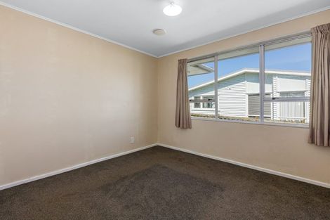 Photo of property in 18 Stipulate Place, Ascot Park, Porirua, 5024