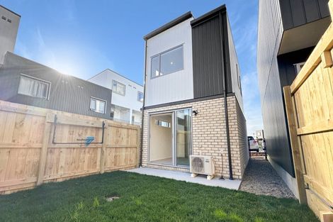 Photo of property in 2 Ngae Place, Mangere East, Auckland, 2024