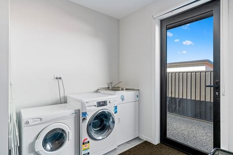 Photo of property in 8 Magpie Place, Lake Hawea, Wanaka, 9382