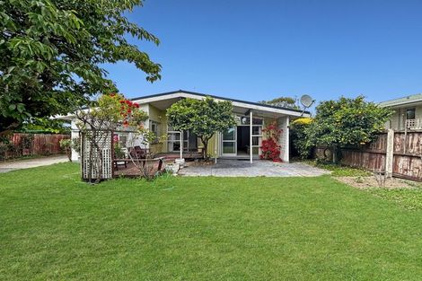 Photo of property in 8 Colligan Street, Upper Riccarton, Christchurch, 8041