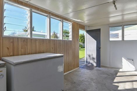 Photo of property in 1304 Jubilee Street, Mayfair, Hastings, 4122