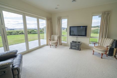 Photo of property in 30 Oraka Street, Te Anau, 9600