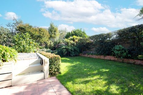 Photo of property in 75 Kent Street, Picton, 7220