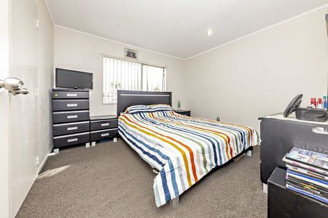 Photo of property in 2/1 Bledisloe Street, Papatoetoe, Auckland, 2104