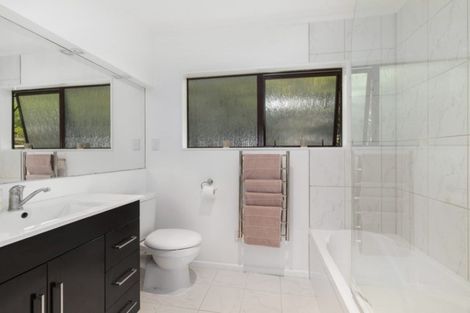 Photo of property in 27a Tawhai Street, Stokes Valley, Lower Hutt, 5019