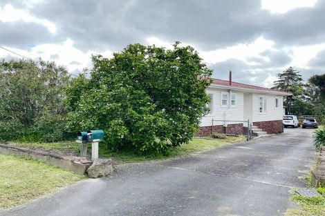 Photo of property in 2 Marlene Avenue, Te Atatu South, Auckland, 0610