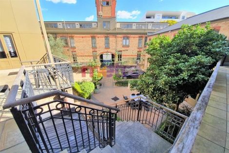 Photo of property in 3b/1 Beresford Square, Auckland Central, Auckland, 1010