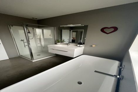 Photo of property in 228 Opawa Road, Hillsborough, Christchurch, 8022