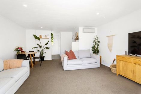 Photo of property in 5a Christchurch Crescent, Kelson, Lower Hutt, 5010