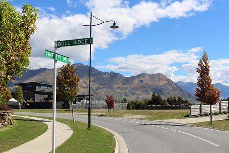 Photo of property in 3 Bull Ridge, Wanaka, 9305