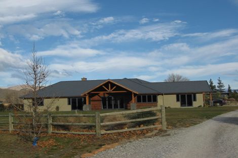 Photo of property in 11 Roberts Drive, Cromwell, 9310