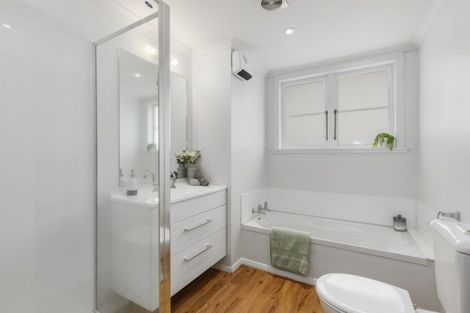 Photo of property in 5 Kopara Grove, Stokes Valley, Lower Hutt, 5019