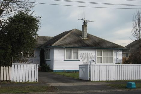 Photo of property in 5 Yeats Crescent, Fairfield, Hamilton, 3214