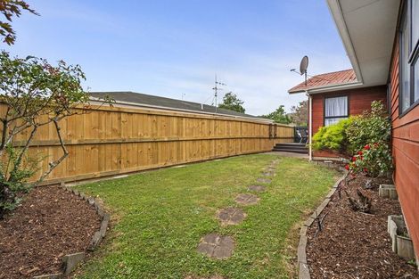 Photo of property in 3 Gladys Place, Kelvin Grove, Palmerston North, 4414