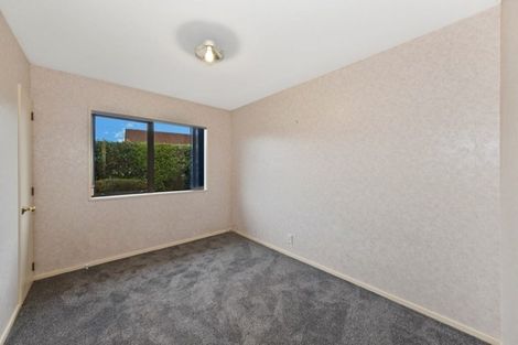 Photo of property in 2/33 Raupo Street, Bromley, Christchurch, 8062
