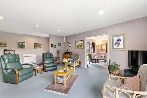 Photo of property in 3 Pasadena Place, Harewood, Christchurch, 8051