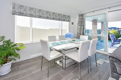 Photo of property in 2 Westmuir Crescent, Pokeno, 2402