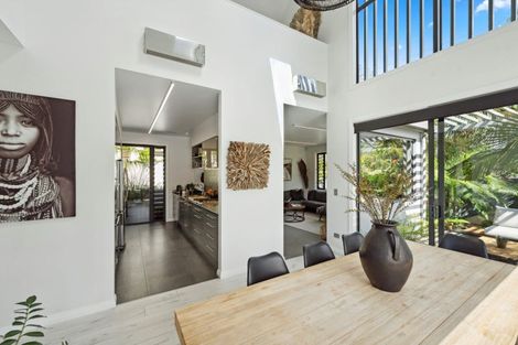 Photo of property in 349a Oceanbeach Road, Mount Maunganui, 3116