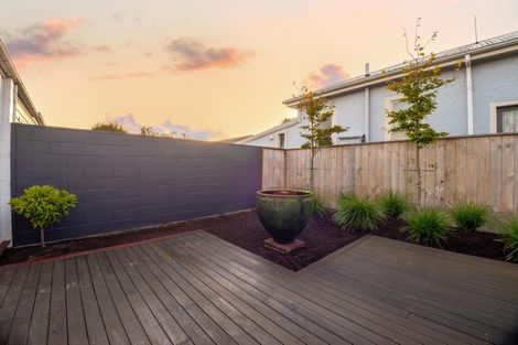 Photo of property in 3/65 Idris Road, Fendalton, Christchurch, 8052