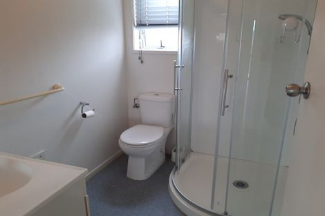 Photo of property in 105a Arran Road, Browns Bay, Auckland, 0630