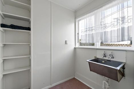 Photo of property in 70-72 Waihemo Street, Waitangirua, Porirua, 5024