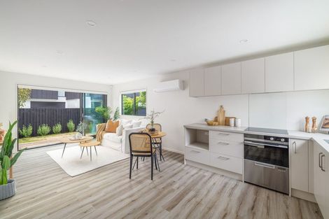 Photo of property in 10 Exeter Street, Lyttelton, 8082