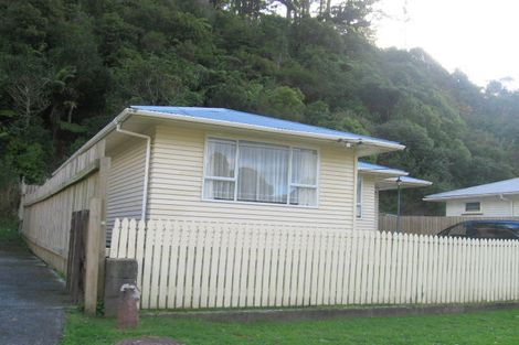 Photo of property in 20 Sunny Grove, Wainuiomata, Lower Hutt, 5014