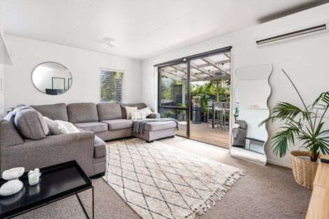 Photo of property in 16 Moki Place, Ruakaka, 0116