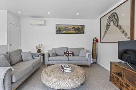 Photo of property in 515 Marine Drive, Sunshine Bay, Lower Hutt, 5013