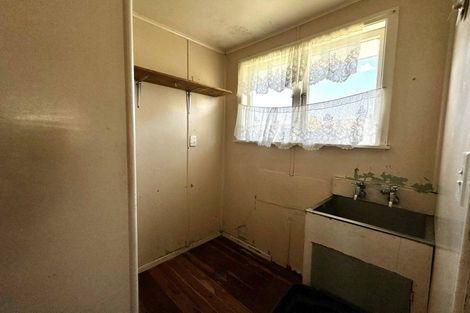 Photo of property in 10 Anne Street, Tokoroa, 3420