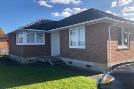 Photo of property in 131 Bruce Mclaren Road, Henderson, Auckland, 0612