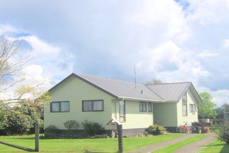 Photo of property in 10 Chaucer Place, Owhata, Rotorua, 3010