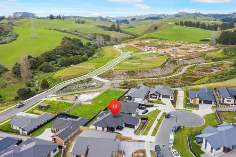 Photo of property in 19 Hayward Place, Ohauiti, Tauranga, 3112