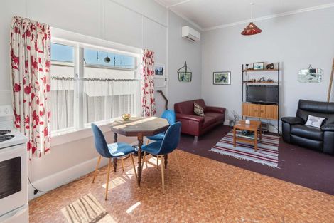 Photo of property in 30 Kowhai Street, Castlecliff, Whanganui, 4501