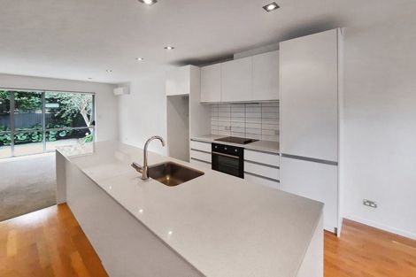 Photo of property in 32e Champion Street, Edgeware, Christchurch, 8013