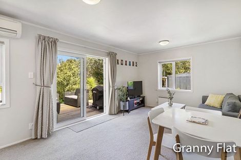 Photo of property in 1/20 Kauri Road, Birkenhead, Auckland, 0626