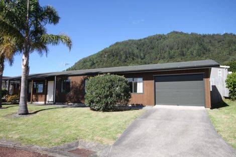 Photo of property in 37 Holland Close, Pauanui, Hikuai, 3579