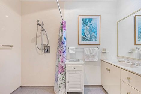 Photo of property in 204 Rangihaeata Road, Rangihaeata, Takaka, 7182