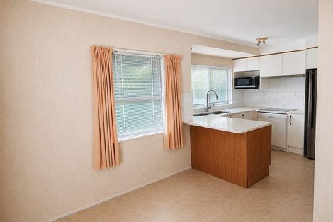 Photo of property in 5/116 Pakuranga Road, Pakuranga, Auckland, 2010