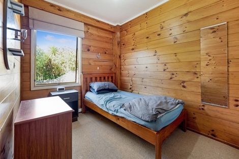 Photo of property in 19 Endymion Place, Half Moon Bay, Auckland, 2012