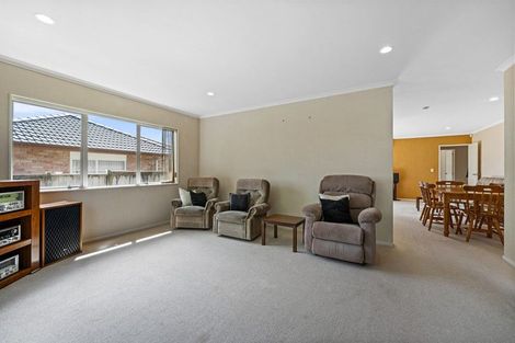 Photo of property in 12 Richfield Crescent, Westgate, Auckland, 0614