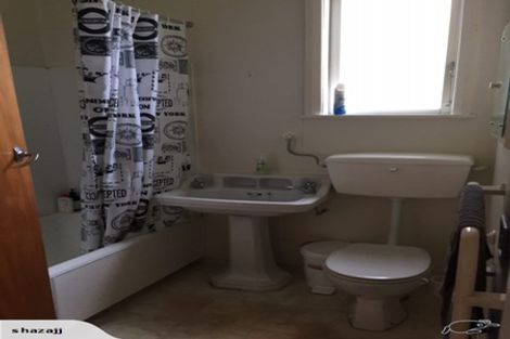 Photo of property in 49 The Parade, Island Bay, Wellington, 6023