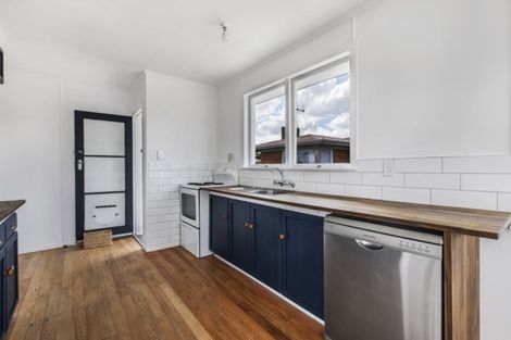 Photo of property in 108 Collins Road, Melville, Hamilton, 3206