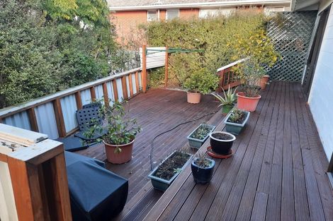 Photo of property in 2/70 Juniper Road, Sunnynook, Auckland, 0632