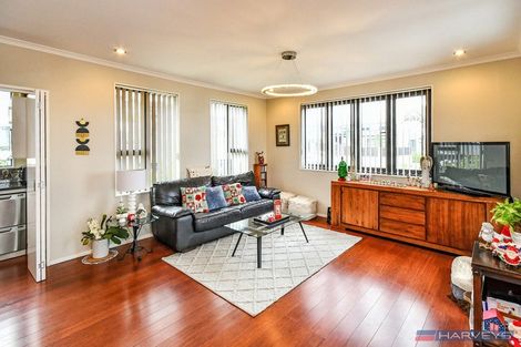 Photo of property in 12 Saint Maroun Rise, The Gardens, Auckland, 2105